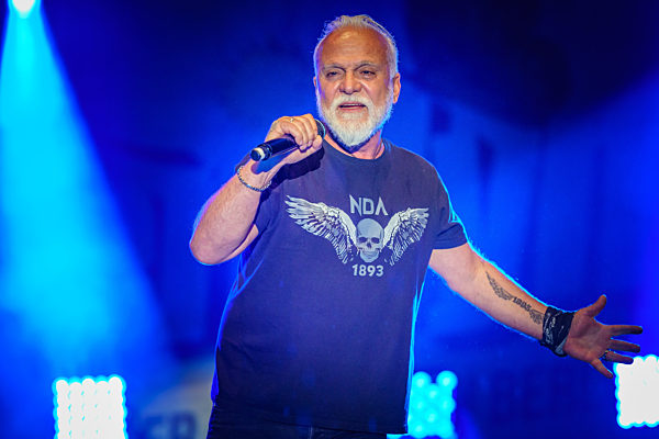 Nino de Angelo live beim SchlagerOlymp 2021 in Berlin