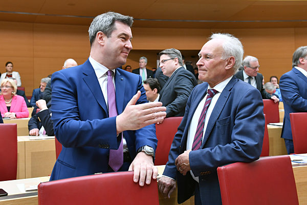 Wahl und Vereidigung des neuen Bayerischen Ministerpraesidenten