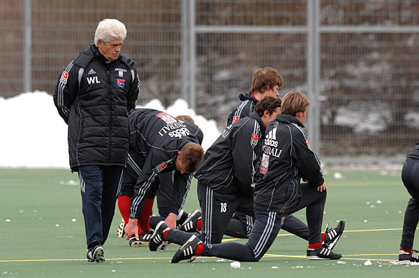 Werner LORANT,erstes Training bei der SpVgg Unterhaching