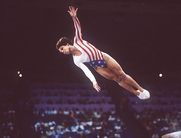 Mary Lou RETTON