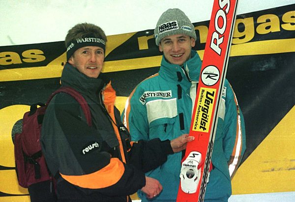 SKISPRINGEN /
Ex-Skispringer Jens WEISSFLOG (D) (li), mit Martin SCHMITT..