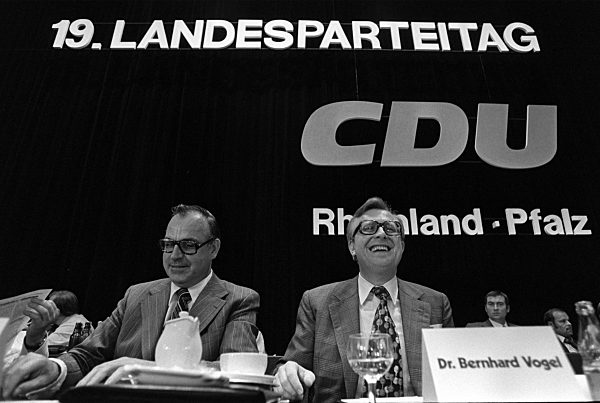 Helmut KOHL, Bernhard VOGEL