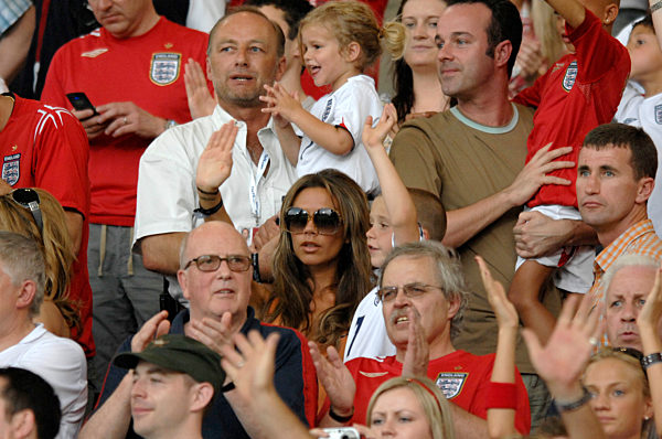 England (ENG)-Ecuador (ECU)  1-0
Deutschland (GER) - Schweden (SWE)