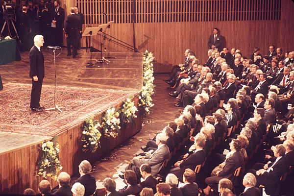 Richard von Weizsaecker