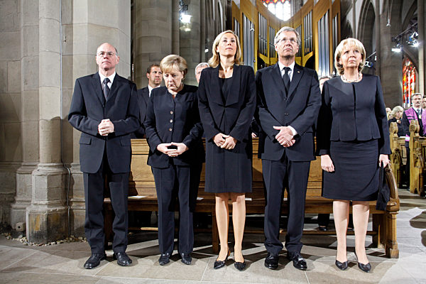 Trauerfeier der Loveparade am 31.07.2010