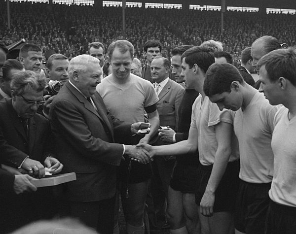 Torwartlegende Hans TILKOWSKI im Alter von 84 Jahren verstorben.