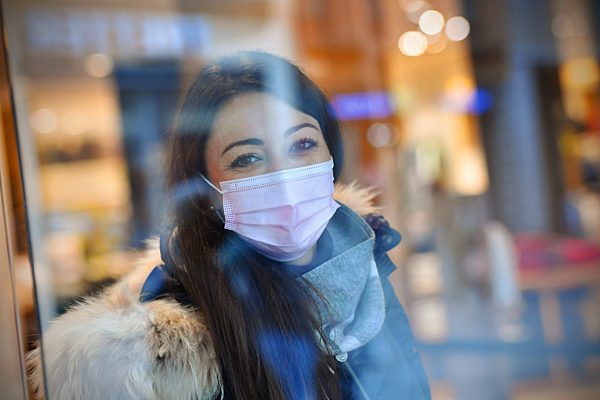 Themenbild Coronavirus Pandemie im Herbst / Winter.