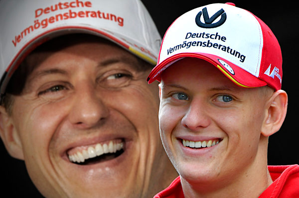 Mick SCHUMACHER tritt in die Fussstapfen seines Vaters Michael .