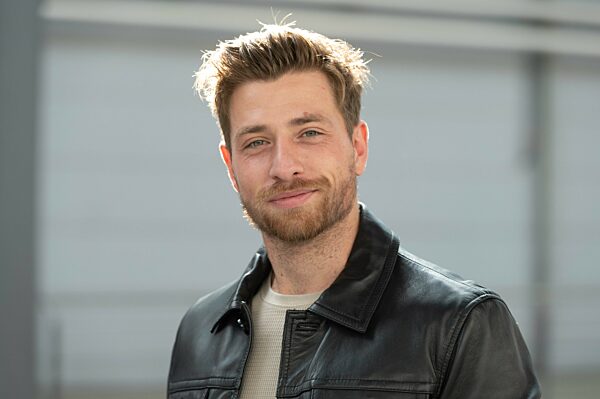 Schauspieler Thiago BRAGA DE OLIVEIRA neu bei ALLES WAS ZAEHLT.