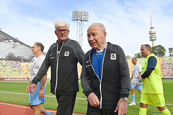 Legendenspiel FC Bayern Muenchen - TSV 1860 Muenchen.