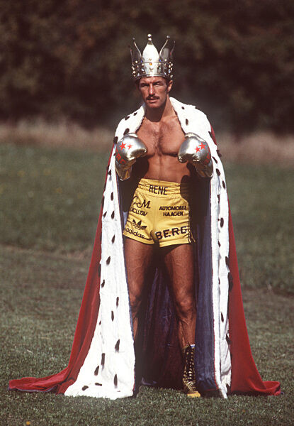 Ex Boxer Rene Weller liegt im Sterben.