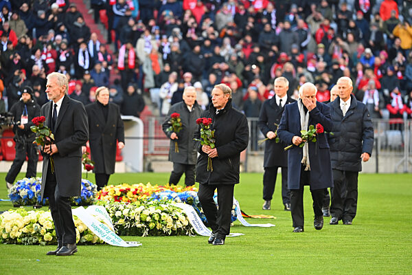 Gedenkfeier fuer Franz Beckenbauer.
