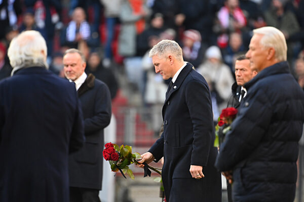 Gedenkfeier fuer Franz Beckenbauer.