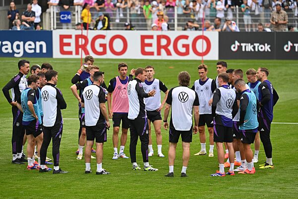 Fussball / Trainingslager der deutschen
Fussball Nationalmannschaft in Blankenhain /Thueringen.