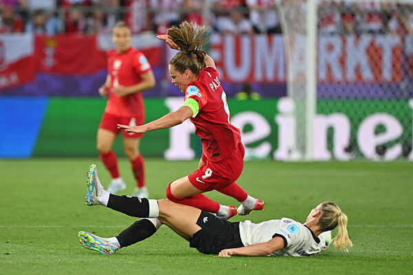 Fussball UEFA Women`s EURO  2025 
Deutschland - Polen   2-0.