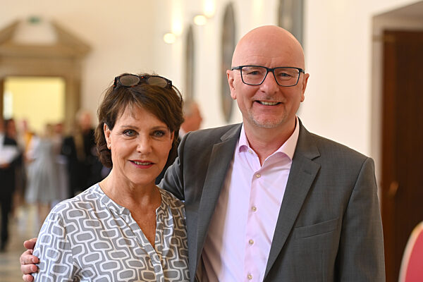 Aushaendigung  Bayerischer Verdienstorden.