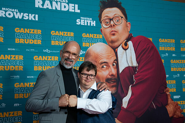 Filmpremiere GANZER HALBER BRUDER.