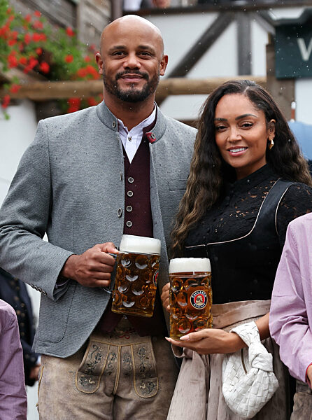 FC Bayern auf dem Oktoberfest 2025.