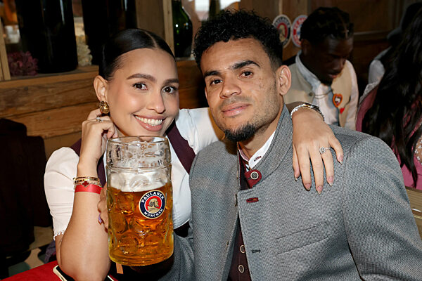 FC Bayern auf dem Oktoberfest 2025.