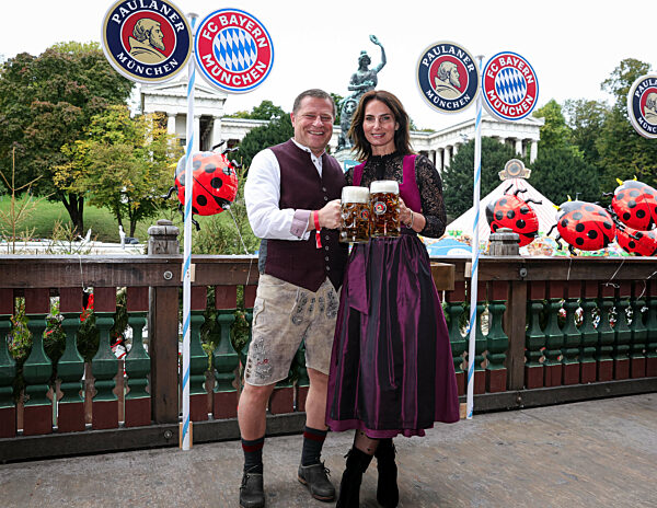 FC Bayern auf dem Oktoberfest 2025.