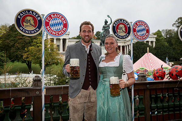 FC Bayern auf dem Oktoberfest 2025.