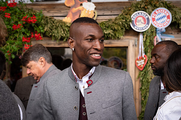 FC Bayern auf dem Oktoberfest 2025.