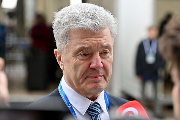 Sicherheitskonferenz MSC Munich Securiy Summit vom 13.02.-15.02.2006 im Hotel Bayerischer Hof