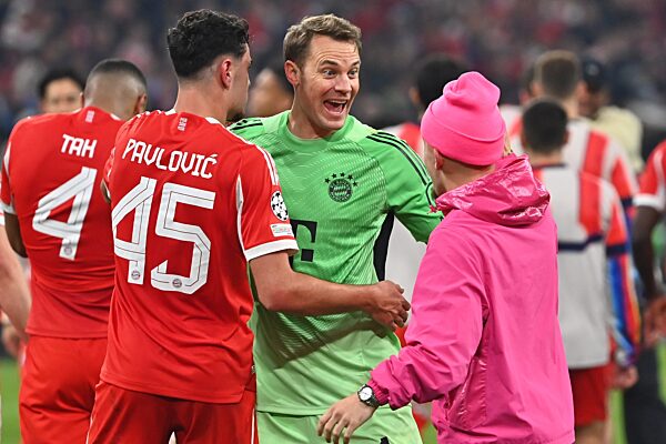 Football Champions League Quarterfinals 
FC FC Bayern Munich - R