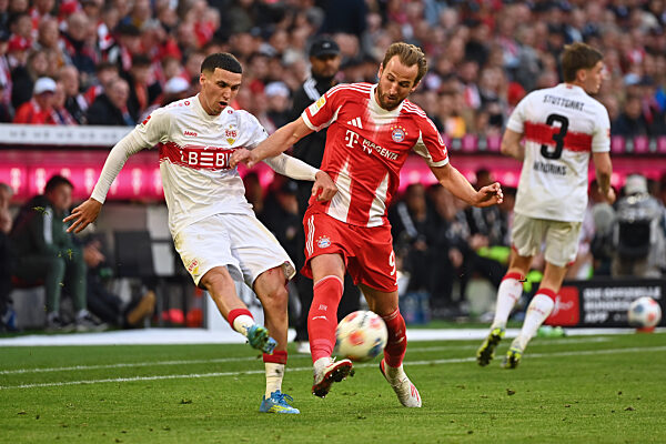 Fussball Bundesliga [Bundesliga] / 
FC FC Bayern Munich - Stuttgart 4-2