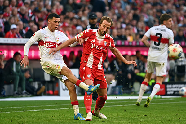 Fussball Bundesliga [Bundesliga] / 
FC FC Bayern Munich - Stuttgart 4-2