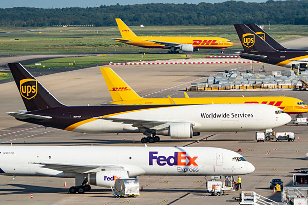 Luftfrachtzentrum Köln-Bonn