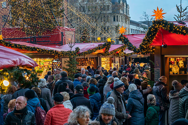 Weihnachtsmarkt am Dom