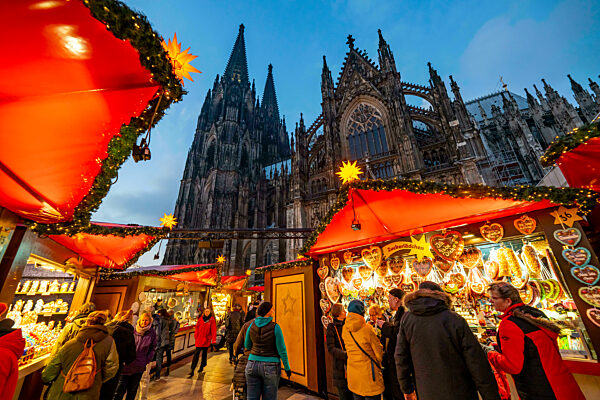 Weihnachtsmarkt am Dom