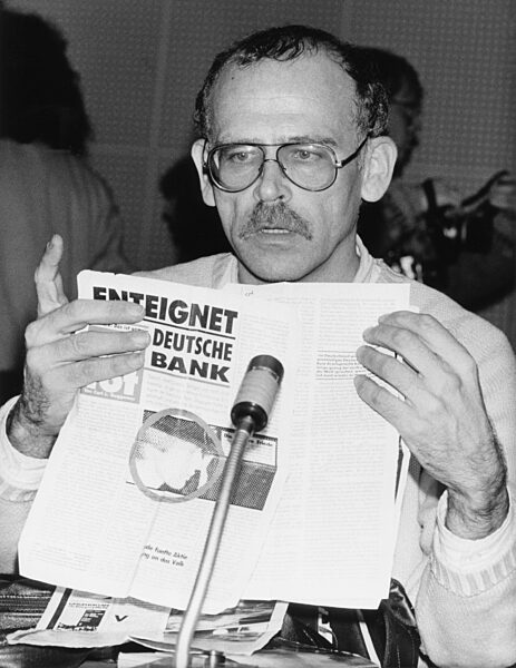 Günter Wallraff
(Journalist, Autor)
11/85 hör




Günter Wallraff am 23...