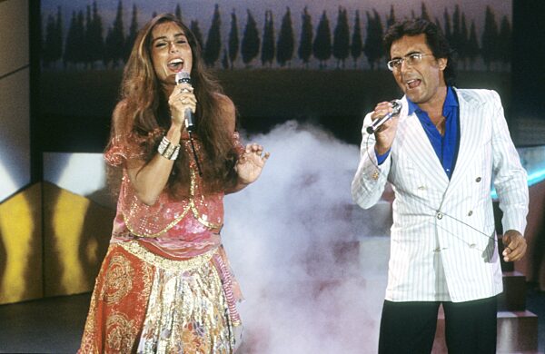 Al Bano & Romina Power
(Gesangs-Duo)
09/85 ru




Al Bano und Romina Power...