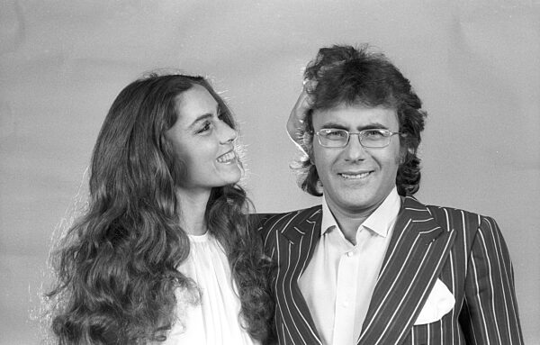 Al Bano und Romina Power
(Gesang-Duo)
05/84 scha




Al Bano und Romina...