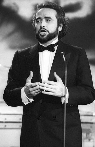 José Carreras
(Sänger)
10/85 rag
José Carreras am 26...