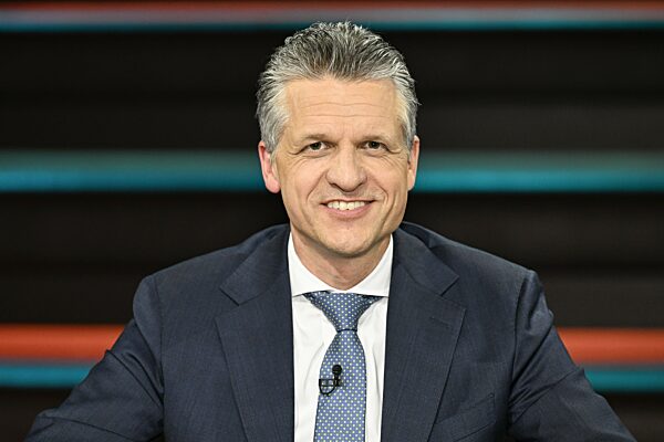 Thorsten Frei
(Politiker)
03/25 her


Thorsten Frei am 25...