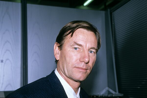 Nicola "Niki" Pilic
(Tennistrainer)
02/90...