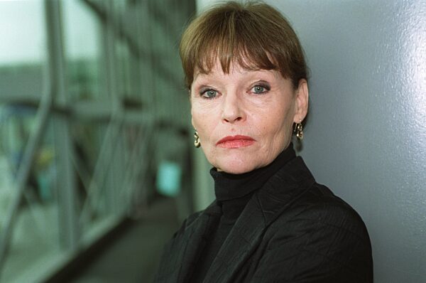 Angelica Domröse
(Schauspielerin) 10/03 pp
Frau TV Fernsehen Film...