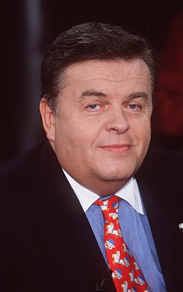 Dr. Helmut Thoma
          (TV-Manager)
           10/98 her
Mann...