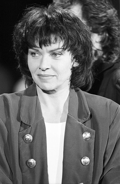 Inga Rumpf
(Sängerin)
08/90 dar




Inga Rumpf im August 1990 in der...