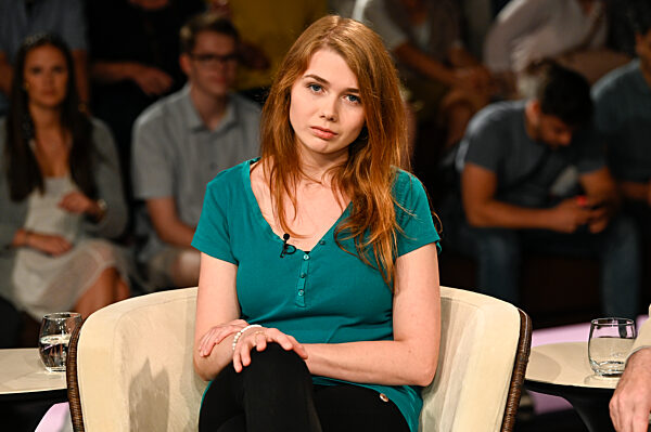 Vivien Reusch
(Auszubildende)
06/19 her


Vivien Reusch am 05...