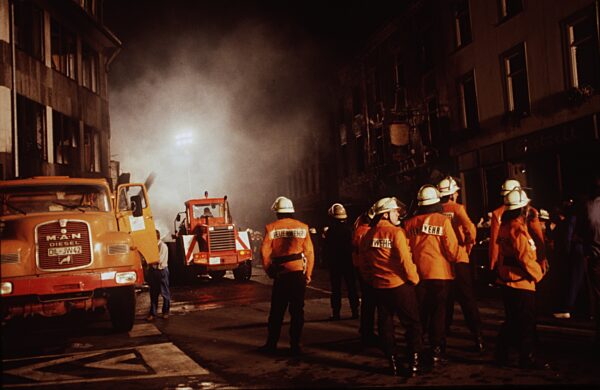 Tanklastzugunglück Herborn
Feuerwehreinsatz
07/87 teu


 
Tanklastzugunglück...