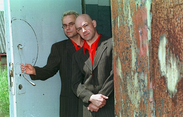 Gerd Knebel (re.) mit Hendrik
"Henni" Nachtsheim
Farbnegativ
06/99...