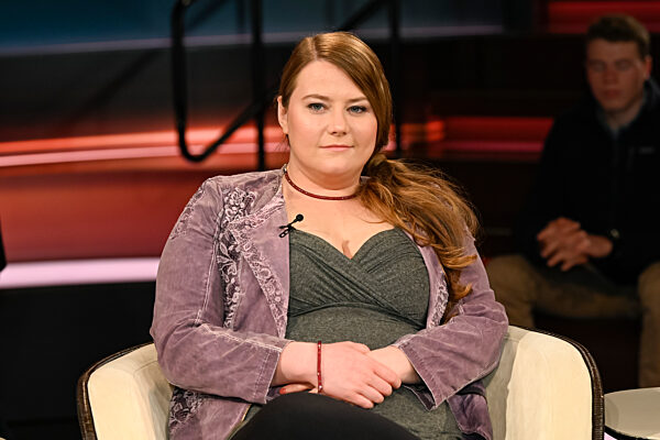 Natascha Kampusch
(Autorin)
10/19 her
Natascha Kampusch am 08...