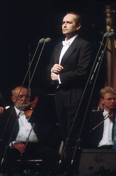 Jose Carreras
07/94 pp
Mann Musik Gesang Klassik...