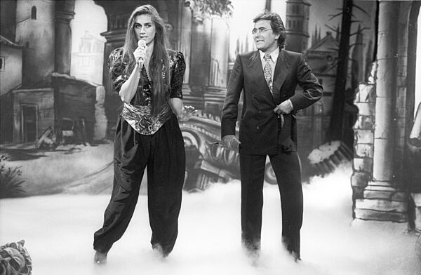 Al Bano und Romina Power
(Gesang-Duo)
11/88 ru




Al Bano und Romina Power...