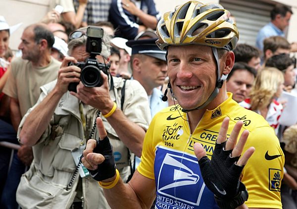 Tour 2004: Armstrong gewinnt seine sechste Tour