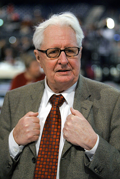 Der frühere SPD-Vorsitzende Hans-Jochen Vogel...